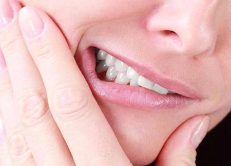 مراقبت بعد از ونیر و لمینت دندان ضامن ماندگاری طولانی مدت آن
