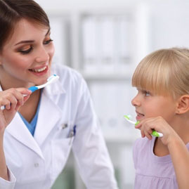 اهمیت بهداشت دهان و دندان کودکان و بزرگسالان به زبان ساده